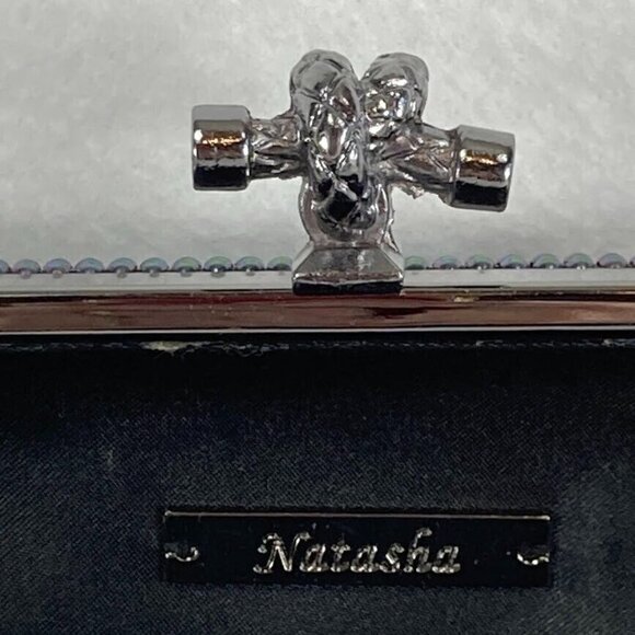 Natasha Elegant Black Metal Rhinestone Mesh Clutch With Strap - Picture 6 of 6